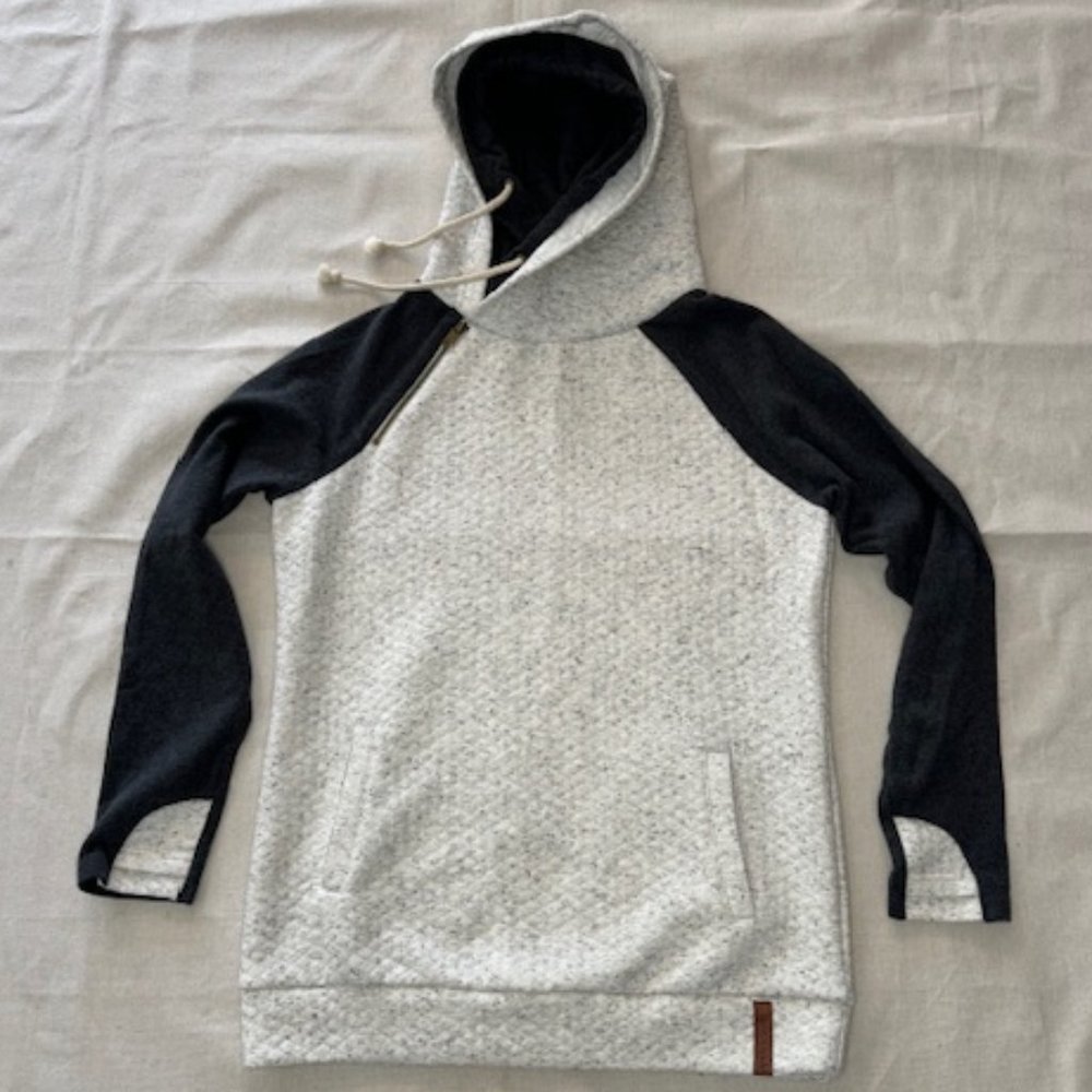 Ampersand Avenue Doublehood Sweatshirt - Quilted Natural womens L EUC